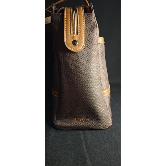 Delsey Paris Chatelet Air 2.0 Shoulder Bag w/ Additional Removable Small Pouch - Picture 5 of 16